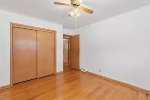 3756 S 124th St, Greenfield, WI 53228 - Photo 13