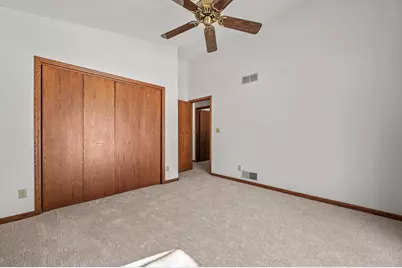 N80W13596  River Park Dr #16/3/E, Menomonee Falls, WI 53051 - Photo 23