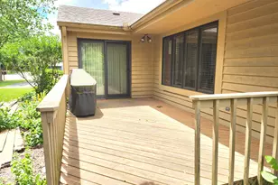 N80W13596 River Park Dr, Menomonee Falls, WI 53051 - Photo 33