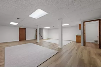 N80W13596  River Park Dr #16/3/E, Menomonee Falls, WI 53051 - Photo 25