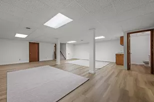 N80W13596 River Park Dr, Menomonee Falls, WI 53051 - Photo 25