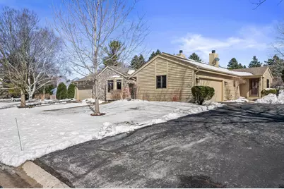 N80W13596  River Park Dr #16/3/E, Menomonee Falls, WI 53051 - Photo 35
