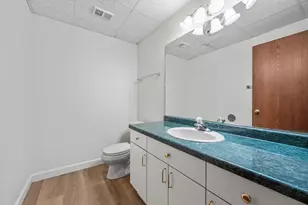 N80W13596 River Park Dr, Menomonee Falls, WI 53051 - Photo 29