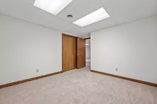 N80W13596 River Park Dr, Menomonee Falls, WI 53051 - Photo 31