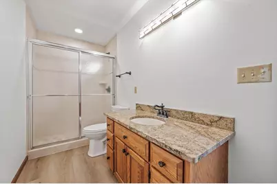 N80W13596  River Park Dr #16/3/E, Menomonee Falls, WI 53051 - Photo 15
