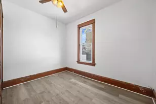 2628 W Auer Ave, Milwaukee, WI 53206 - Photo 9