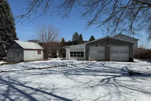 923 11th Ave, Onalaska, WI 54650 - Photo 9