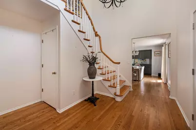 9495 N Fairway Cir, Bayside, WI 53217 - Photo 3