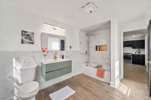 W156N5045 Pilgrim Rd, Menomonee Falls, WI 53051 - Photo 19