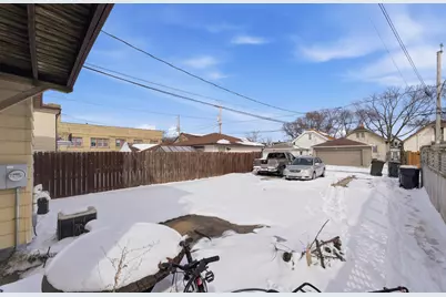 2120 S 76th St, West Allis, WI 53219 - Photo 3