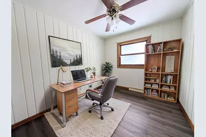 1360 S 88th St, West Allis, WI 53214 - Photo 15