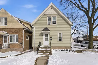 1028 S 61st St, West Allis, WI 53214 - Photo 1
