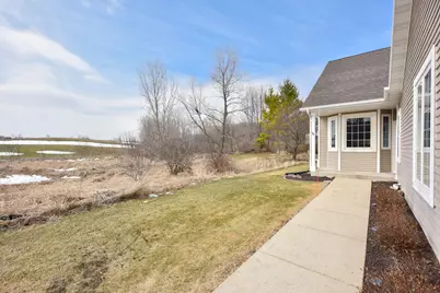 1014  Algoma Dr, Port Washington, WI 53074 - Photo 3
