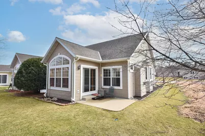 1014  Algoma Dr, Port Washington, WI 53074 - Photo 7