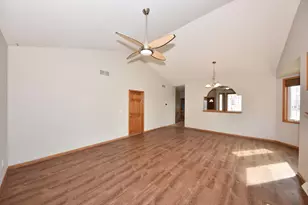 1014 Algoma Dr, Port Washington, WI 53074 - Photo 23