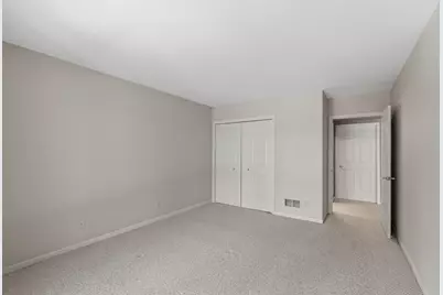 476  Oak Ridge Dr, Hartland, WI 53029 - Photo 33