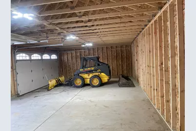 20365 W National Ave, New Berlin, WI 53146 - Photo 35