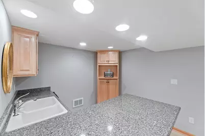 19930  Keswick Ct, Brookfield, WI 53045 - Photo 43