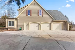 19930 Keswick Ct, Brookfield, WI 53045 - Photo 49