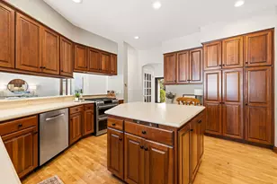 19930 Keswick Ct, Brookfield, WI 53045 - Photo 15