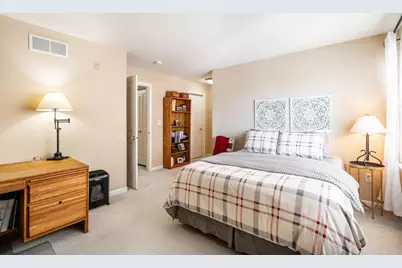 3870 S Lake Dr #1102, Saint Francis, WI 53235 - Photo 39