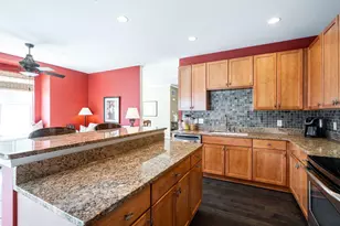 3870 S Lake Dr, Saint Francis, WI 53235 - Photo 17