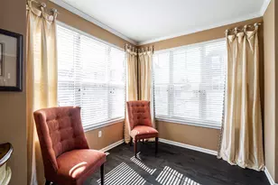 3870 S Lake Dr, Saint Francis, WI 53235 - Photo 7