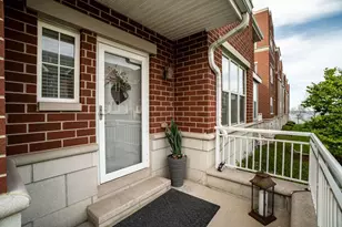 3870 S Lake Dr, Saint Francis, WI 53235 - Photo 5
