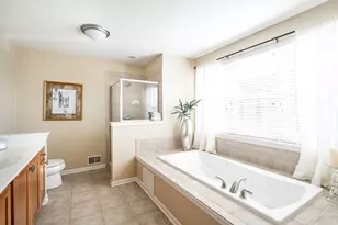 3870 S Lake Dr, Saint Francis, WI 53235 - Photo 35