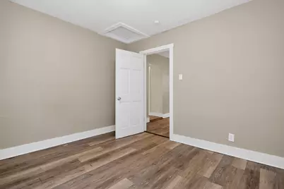 134 E Concordia Ave, Milwaukee, WI 53212 - Photo 7