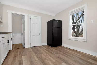 134 E Concordia Ave, Milwaukee, WI 53212 - Photo 13