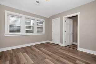 134 E Concordia Ave, Milwaukee, WI 53212 - Photo 19