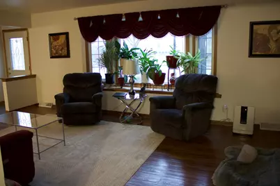 3017 W Ramsey Ave, Greenfield, WI 53221 - Photo 5