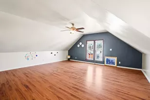 2953 S Kinnickinnic Ave, Milwaukee, WI 53207 - Photo 15