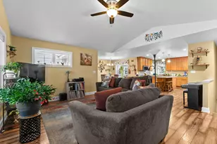 468 Pickett St, Plymouth, WI 53073 - Photo 5