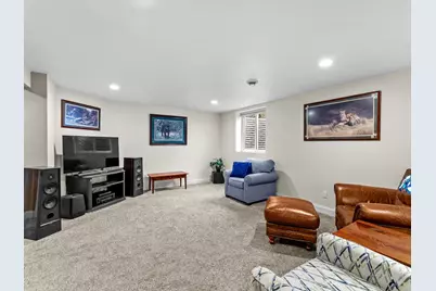 468  Pickett St, Plymouth, WI 53073 - Photo 23