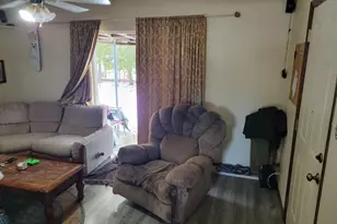 954 S 36th St, Manitowoc, WI 54220 - Photo 11