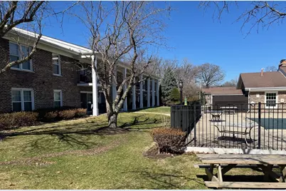 118  Evelyn Ln #H, Lake Geneva, WI 53147 - Photo 11