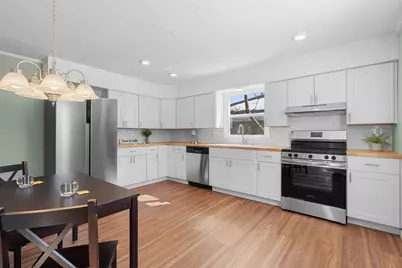 1316 N 8th St, Manitowoc, WI 54220 - Photo 7