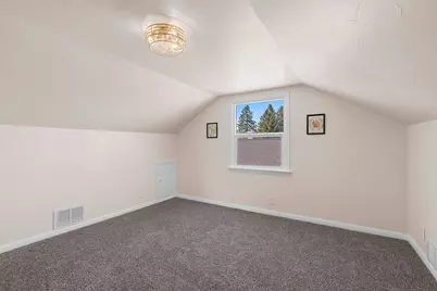 1316 N 8th St, Manitowoc, WI 54220 - Photo 23