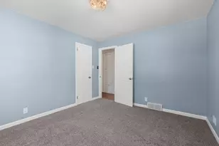 1316 N 8th St, Manitowoc, WI 54220 - Photo 21