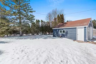 1316 N 8th St, Manitowoc, WI 54220 - Photo 29