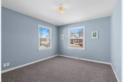 1316 N 8th St, Manitowoc, WI 54220 - Photo 19