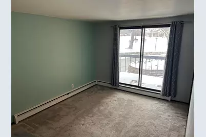 5200 S Tuckaway Blvd #111, Greenfield, WI 53221 - Photo 15