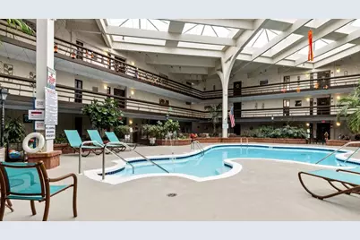 5200 S Tuckaway Blvd #111, Greenfield, WI 53221 - Photo 5