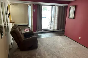 5200 S Tuckaway Blvd, Greenfield, WI 53221 - Photo 11