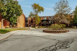 5200 S Tuckaway Blvd, Greenfield, WI 53221 - Photo 3