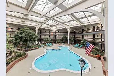 5200 S Tuckaway Blvd #111, Greenfield, WI 53221 - Photo 1