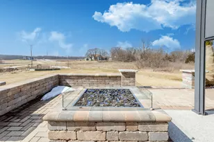 N88W18648 Duke St, Menomonee Falls, WI 53051 - Photo 51