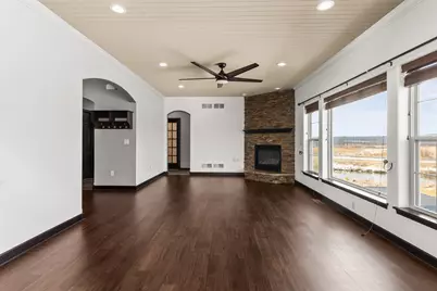 N88W18648  Duke St, Menomonee Falls, WI 53051 - Photo 9